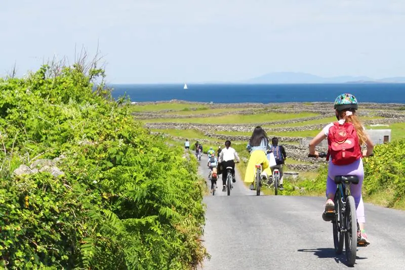 How to get around the Aran Islands