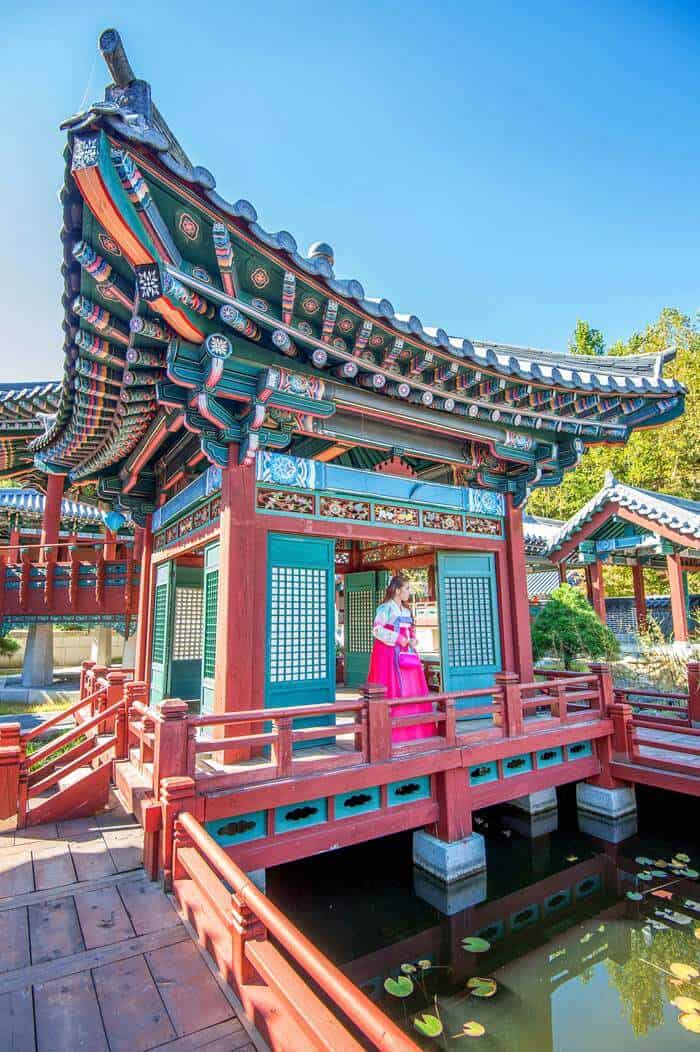 Rent a Hanbok in Seoul with kids