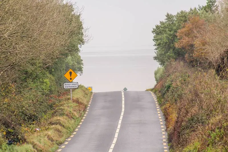 driving in ireland age