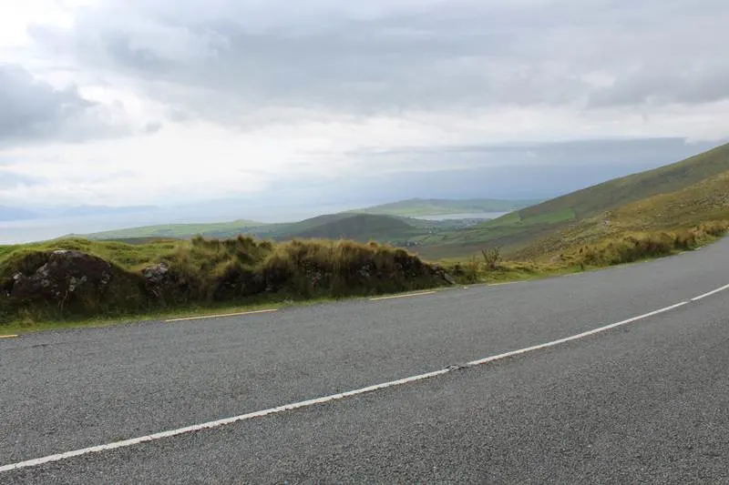 driving in ireland for tourists