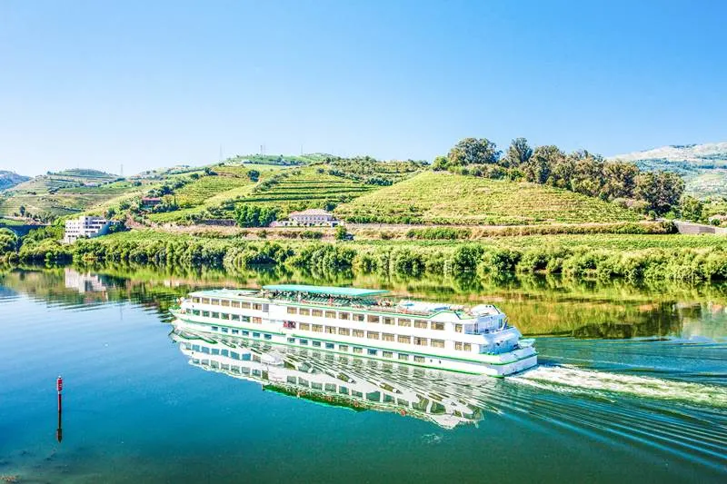 Douro River tour cruise