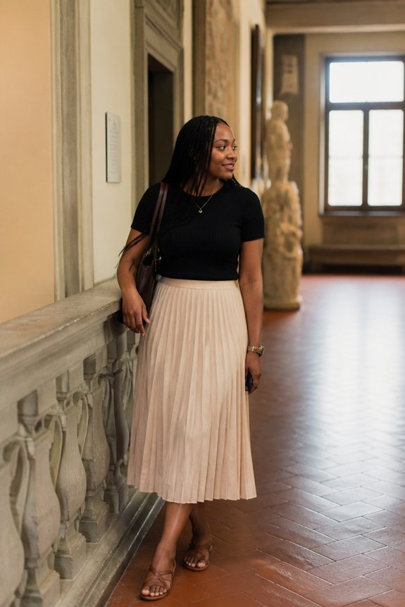 elegant neutral summer outfit